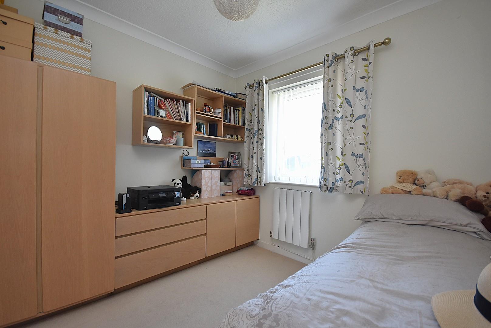 13 Wye Close, Barry, CF62 7TF